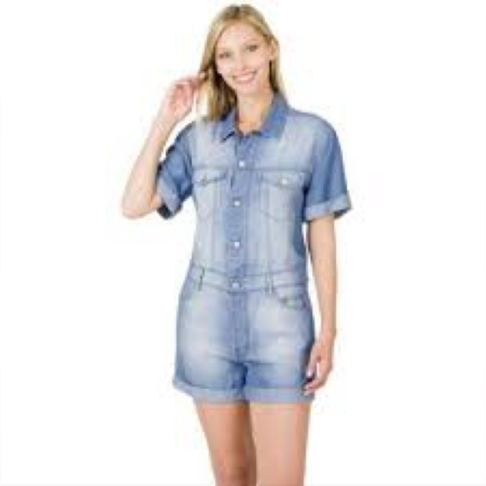 Zenana Chambray Shirt Denim Romper Size Large